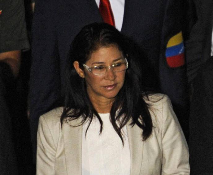 EE. UU. advierte “riesgo extremo de fuga” de la esposa de Maduro, Cilia Flores, y rechaza su prisión domiciliaria