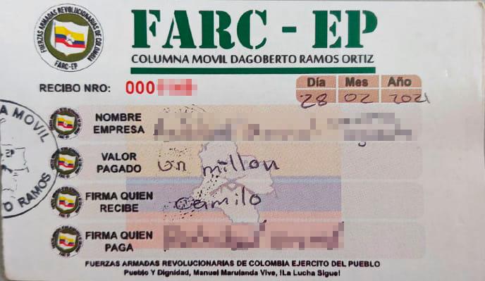 Uno de los recibos numerados que entregaba “Cristian” o “Camilo” a las víctimas de extorsión en La Plata y La Argentina (Huila). FOTO: CORTESÍA.