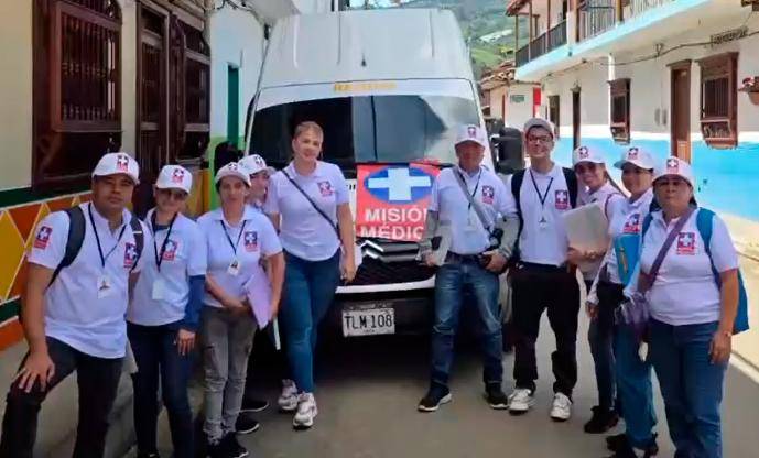 Los encargado de la misión son 18 duplas entre los que hay auxiliares de enfermería. FOTO: Gobernación de Antioquia
