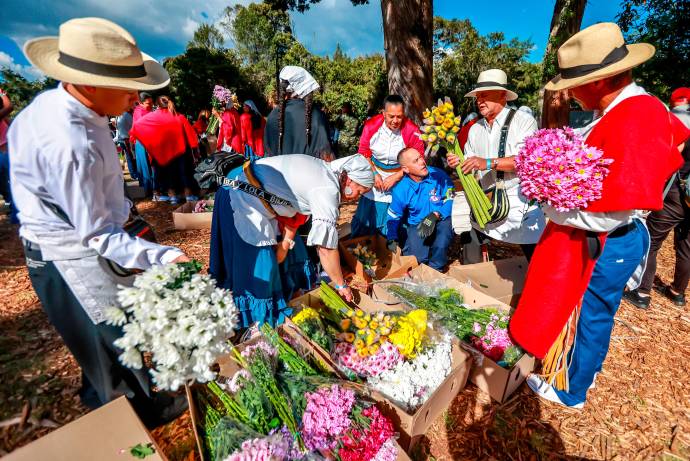 El Trueque es un acto heredado, una costumbre que ha pasado de generación en generación y que mantiene viva la cultura silletera. Foto: Manuel Saldarriaga Quintero