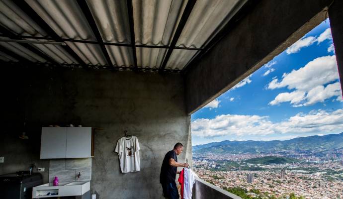 El centro de Medellín es el lugar del Valle de Aburrá en el que hace más calor, en las horas de la tarde con una temperatura promedio de 32 grados frente a 28 en zonas como El Poblado o Belén. Foto: Julio César Herrera