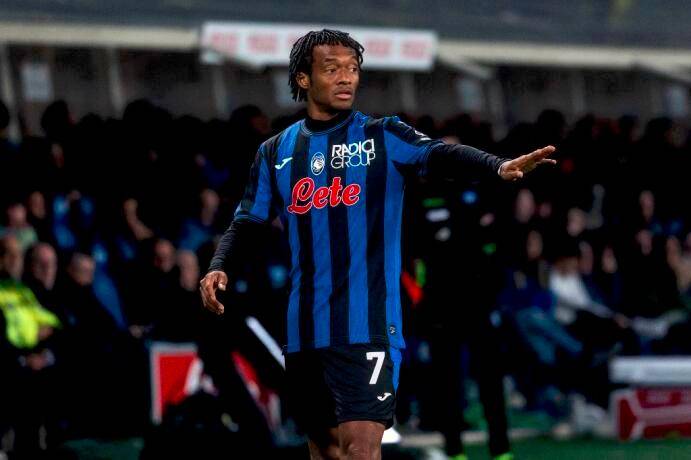 Juan Guillermo Cuadrado, uno de los colombianos que sigue en competencia en la actual Champions con el Atalanta. FOTO @Atalanta_BC