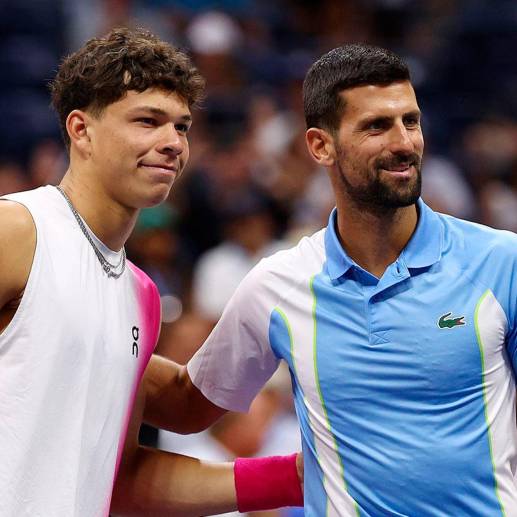 El joven jugador estadounidense Ben Shelton perdió ante el serbio Novak Djokovic en la semifinal del US Open. FOTO TOMADA @USOPEN