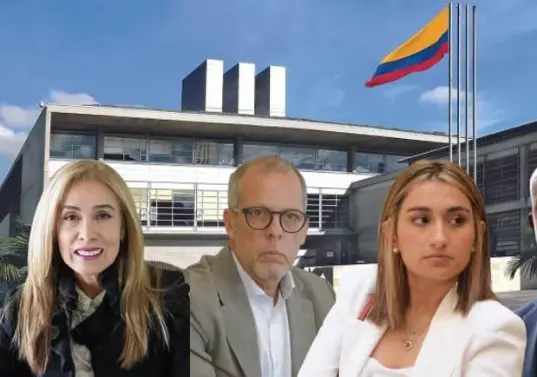 De izquierda a derecha: Viviana León Herrera (gerente de la Imprenta), Alfredo Saade (jefe de despacho presidencial) Laura Sarabia (excanciller) y Luis Gilberto Murillo (excanciller). Fotos: Colprensa, Presidencia, Cancillería, cortesía