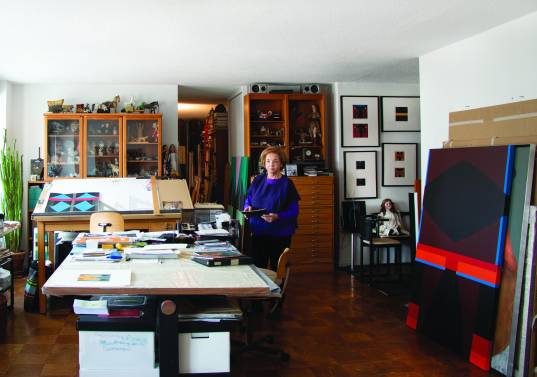 Fanny Sanín nació en Bogotá y tiene un doctorado honoris causa de la Universidad de Antioquia; actualmente vive en Estados Unidos. Fotos: Cortesía. 