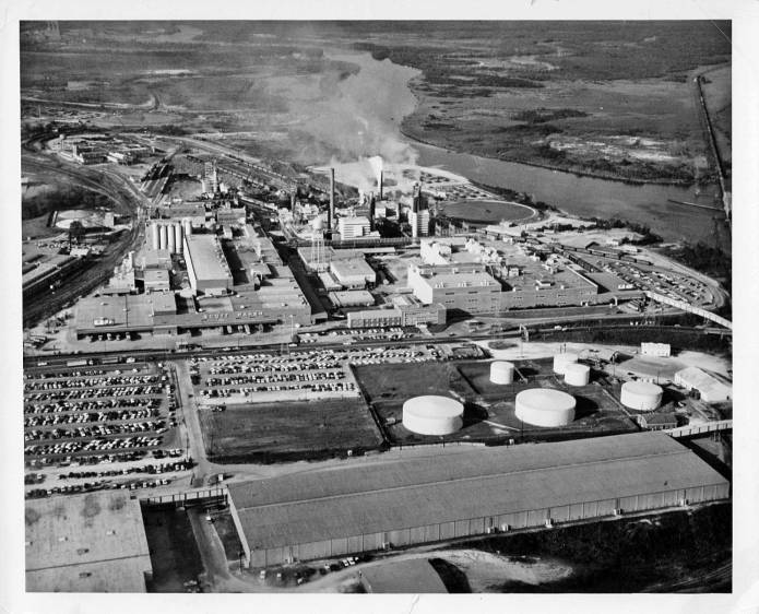 Así era la primera planta de la empresa Familia. FOTO: Cortesía