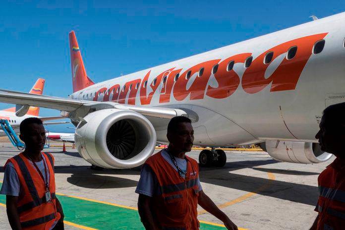 La aeronave de Conviasa no pudo realizar el primer vuelo entre Colombia y Venezuela. FOTO: EFE