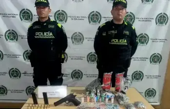 Hasta el aguardiente! Intentaron robar un supermercado y terminaron capturados