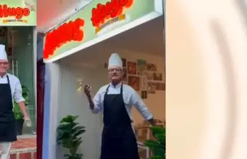 ‘Arepas Hugo’: a punta de baile y carisma don Hugo la lucha en su negocio