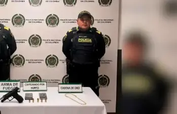 Los habrían pillado atracando y cogieron a bala a la Policía