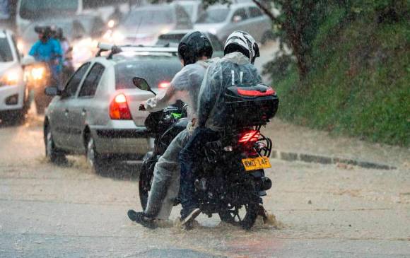 Este miércoles las lluvias generaron afectaciones en varios puntos de la ciudad. Imagen de referencia. FOTO CAMILO SUÁREZ ECHEVERRY