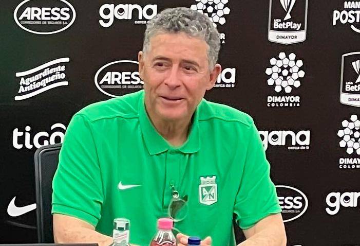 El técnico Pedro Sarmiento se mostró satisfecho por la victoria sobre el Cali. FOTO TOMADA DE TWITTER