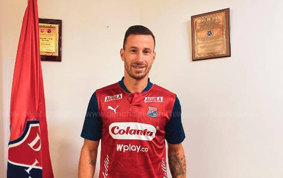 El delantero argentino Luciano Daniel Pons fue anunciado por el Poderoso como nuevo refuerzo, se sumó al grupo que trabaja bajo la orientación de Julio Avelino Comesaña. FOTO CORTESÍA DIM