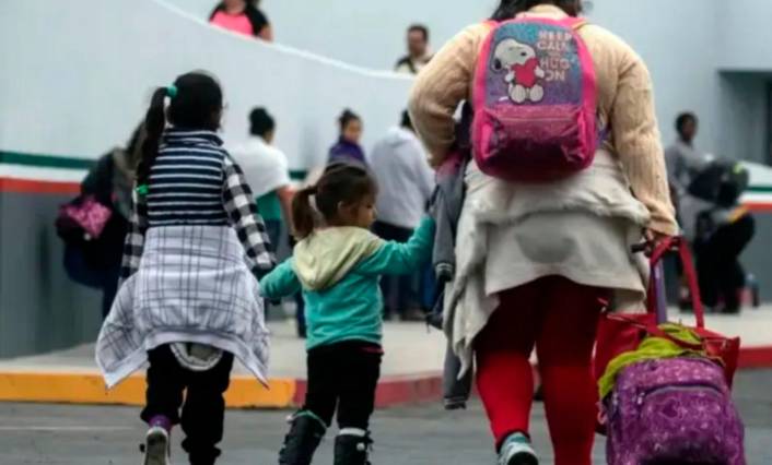Uno de los menores deportados de Estados Unidos estaba recibiendo tratamiento contra un cáncer metastásico. FOTO: Getty