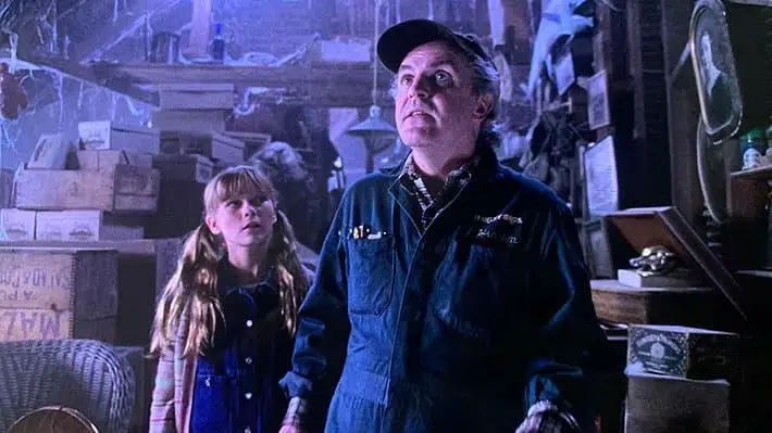 Las autoridades de Los Ángeles investigan el homicidio de James Handy, de 81 años. Por el caso fue detenido Michael Gledhill, hijo de la novia del actor y principal sospechoso del crimen. FOTO: “Jumanji” (1995).
