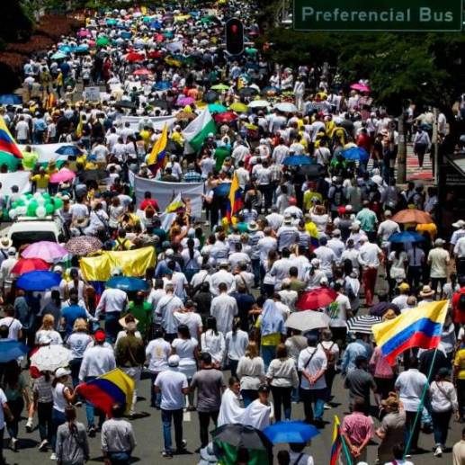 Desde la asociación de la Reserva Moral de Colombia se anunció que el miércoles 18 de octubre, en dos semanas, le corresponderá el turno a la oposición para salir a las calles. FOTO: JULIO CESAR HERRERA