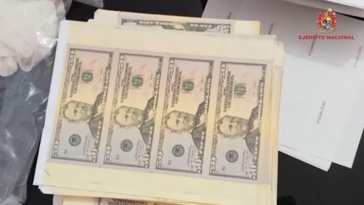 Billetes falsos encontrados en una casa de Villavicencio. Foto Ejército Nacional