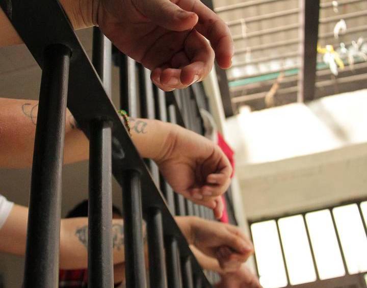 Según la Personería, en las estaciones de Medellín hay 2.538 recluidos. FOTO: COLPRENSA