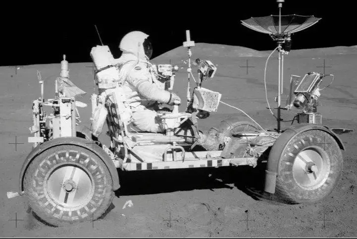 La respuesta de la NASA a Kim Kardashian tras cuestionar la veracidad de la histórica llegada a la Luna en 1969