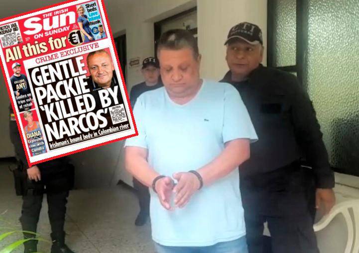 Juan Santiago Gallón Henao al momento de su captura en Cúcuta, en 2018. Al año siguiente quedó libre por vencimiento de términos, en un expediente por narcotráfico. En el recuadro, la portada del diario inglés que lo vinculó con un homicidio. FOTO: CORTESÍA DE FISCALÍA.