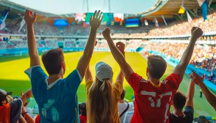 El fútbol se consolida como el principal motor del turismo deportivo, con viajeros que combinan los partidos con experiencias culturales, gastronómicas y de entretenimiento. FOTO: CORTESÍA