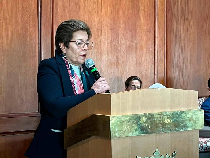 La ministra del Trabajo, Gloria Ramírez, explicó los alcances del nuevo programa del Gobierno. FOTO cortesía