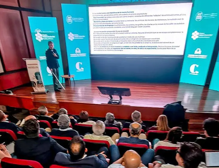 El foro fue realizado en la Cámara de Comercio, con apoyo de Corpocentro, la Sociedad de Mejoras Públicas, la Institución Universitaria Bellas Artes, Paseo La Playa y el Grupo EL COLOMBIANO. FOTO Julio César Herrera.
