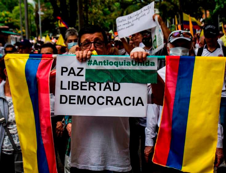 Antioqueños Piden A Congresistas Del Departamento Rechazar Llamado A ...