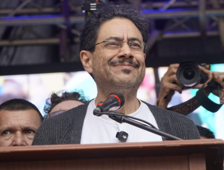 En ambos eventos llamó a participar en la segunda vuelta del próximo 21 de junio. FOTO: Instagram: @ivancepedacastr