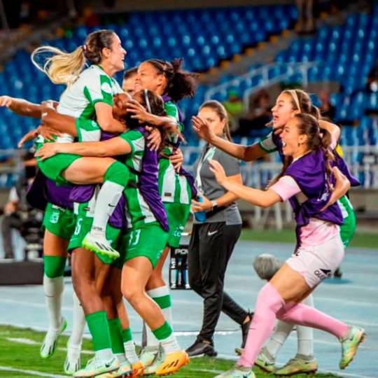 El fútbol femenino está de fiesta en Colombia con la Copa Libertadores y Nacional es protagonista