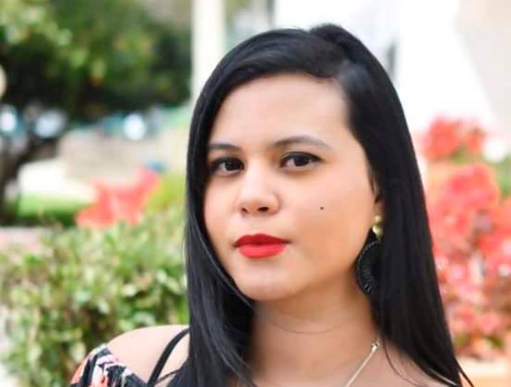Johanna Carvajal es saxofonista, historiadora y poeta, nacida en Medellín, Antioquia. FOTO CORTESÍA.