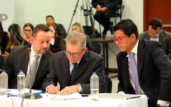 El general en retiro Mario Montoya firmó en 2018 su sometimiento ante la JEP y ahora será imputado por la Fiscalía General de la Nación. FOTO ARCHIVO
