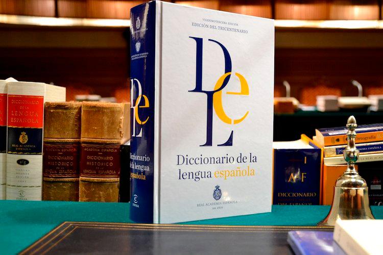 En la nueva edición del diccionario se realizaron 3.836 modificaciones. FOTO cortesía rae
