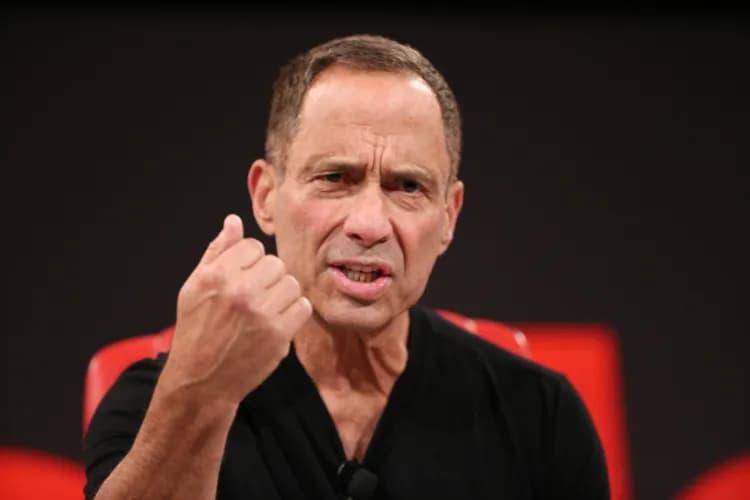 Harvey Levin, fundador del portal TMZ, fue mencionado como “buen amigo” en un correo incluido en la más reciente publicación de documentos oficiales vinculados al caso Jeffrey Epstein. FOTO: Asa Mathat.