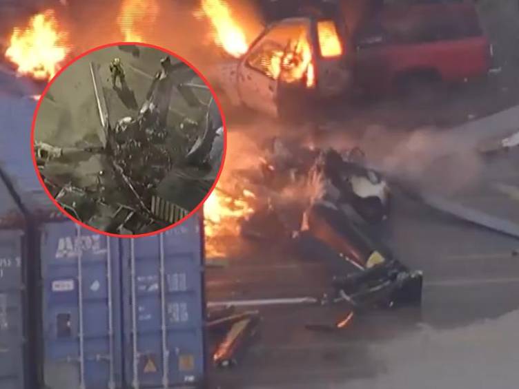 La aeronave era un Eurocopter AS350 B2 y quedó destruida tras el impacto y el incendio en el sitio. FOTO: Tomado de X: @Dennys_Alerts
