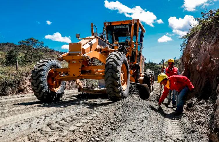 Muchas carreteras en el departamento se han hecho bajo la modalidad de Obras por Impuestos. FOTO ARCHIVO