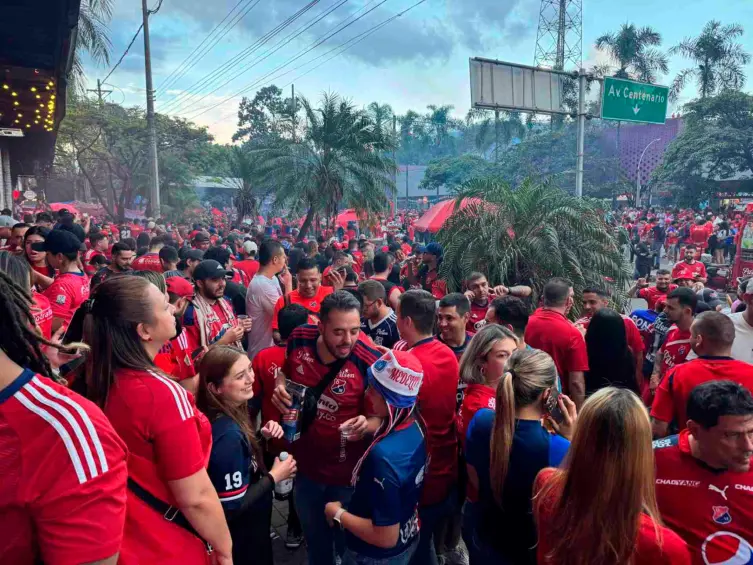 Así fue el recibimiento de DIM y Nacional en el Atanasio Girardot para la final de Copa