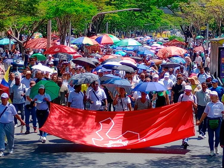 Los manifestantes cerrarán la jornada en el parque de los Deseos, o de la Resistencia, como fue renombrado durante el Paro Nacioanl. FOTO MANUEL SALDARRIAGA 