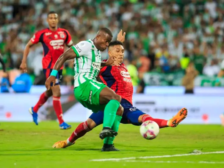 DIM dirigido por Alejandro Restrepo y Atlético Nacional que orienta Diego Arias, se confirmaron como clasificados entre los ocho de la Liga Betplay-2. FOTO CAMILO SUÁREZ 