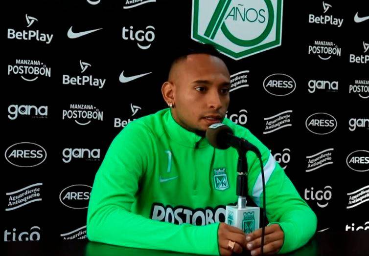 Jarlan Barrera durante la rueda de prensa de este miércoles. FOTO CORTESÍA ATLÉTICO NACIONAL