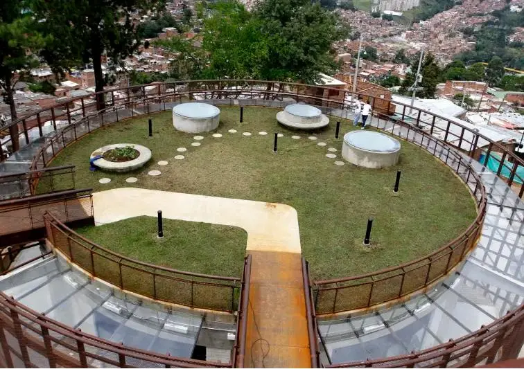 Plata en grande para el agua: con obras por $142.000 millones, buscan garantizar calidad del acueducto en el centro Oriente de Medellín