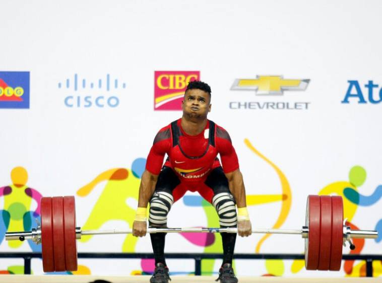 Francisco Mosquera se esfuerza para competir en los Juegos Olímpicos de París-2024 en la división de los 61 kilogramos. Por eso, pese a la falta de apoyos, se sigue entrenando para lograr sus metas. FOTO COLPRENSA