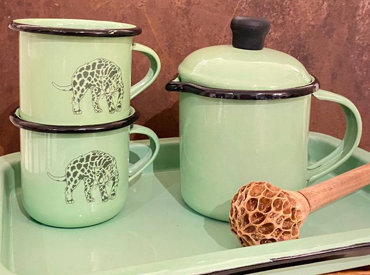 Nueve objetos para volver al origen 