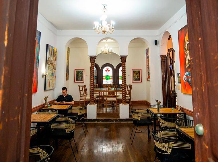 Salón que funcionaba como logia masónica en Casa Patrimonio. Foto: Camilo Suárez