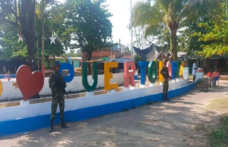 La falta del fluido eléctrico afectó a 34 veredas de El Bagre, incluidas 12 del corregimiento Puerto López. FOTO TOMADA DE REDES 
