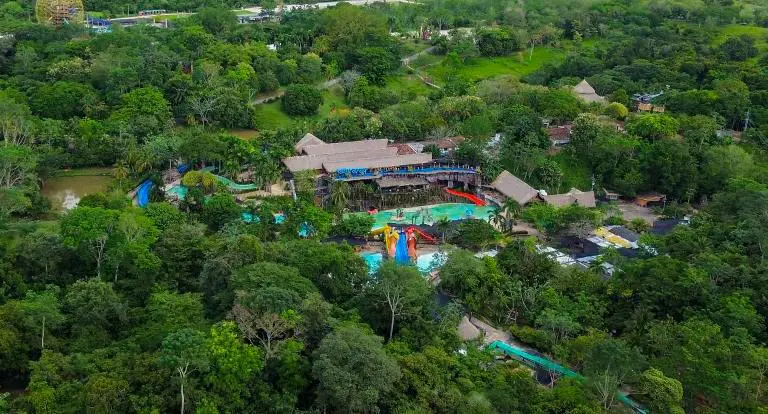 El parque solo ocupa una porción de las más de 4.000 hectáreas que tiene la Hacienda Nápoles. FOTO: CAMILO SUÁREZ