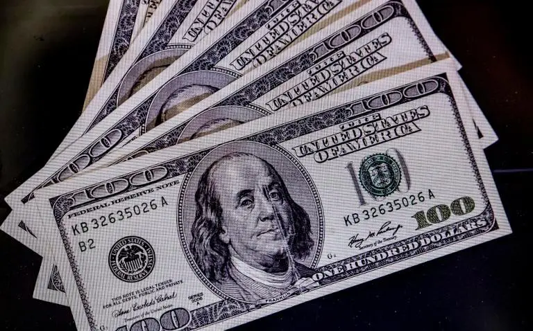 La tasa de cambio en Colombia mostró una tendencia mayoritariamente a la baja en 2025, en línea con el debilitamiento global del dólar. FOTO: Archivo EL COLOMBIANO, Jaime Pérez