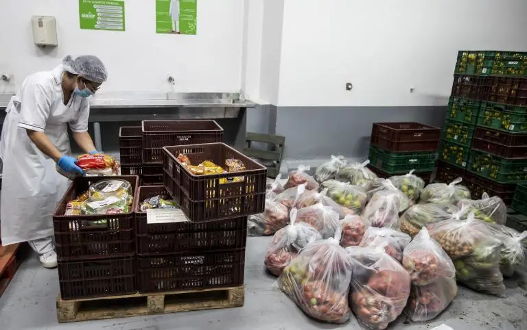 La Fundación Saciar de Medellín es uno de los puntos de acopio que recibirá donaciones para los afectados por el terremoto. Foto: Jaime Pérez Munévar