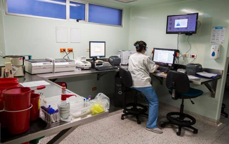 El Banco de Sangre del Hospital General, ahora centro de la polémica, es uno de los más importantes de Medellín. FOTO ARCHIVO 