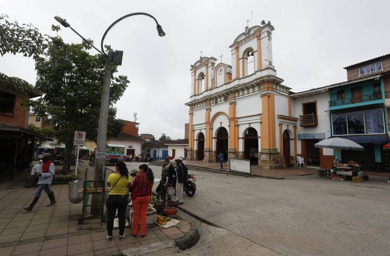 Las obras que se habrían contratado irregularmente en Anorí, beneficiaban a las veredas La Soledad, Villa Fátima, Las Nieves y La Meseta. Foto: Manuel Saldarriaga Quintero